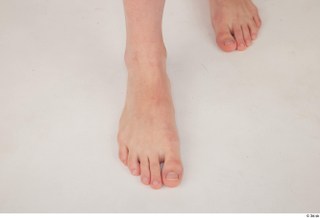 Sutton foot nude 0004.jpg